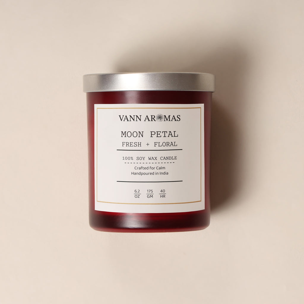 Moon Petal Candle – Fresh + Floral, Red jar, 175 gm