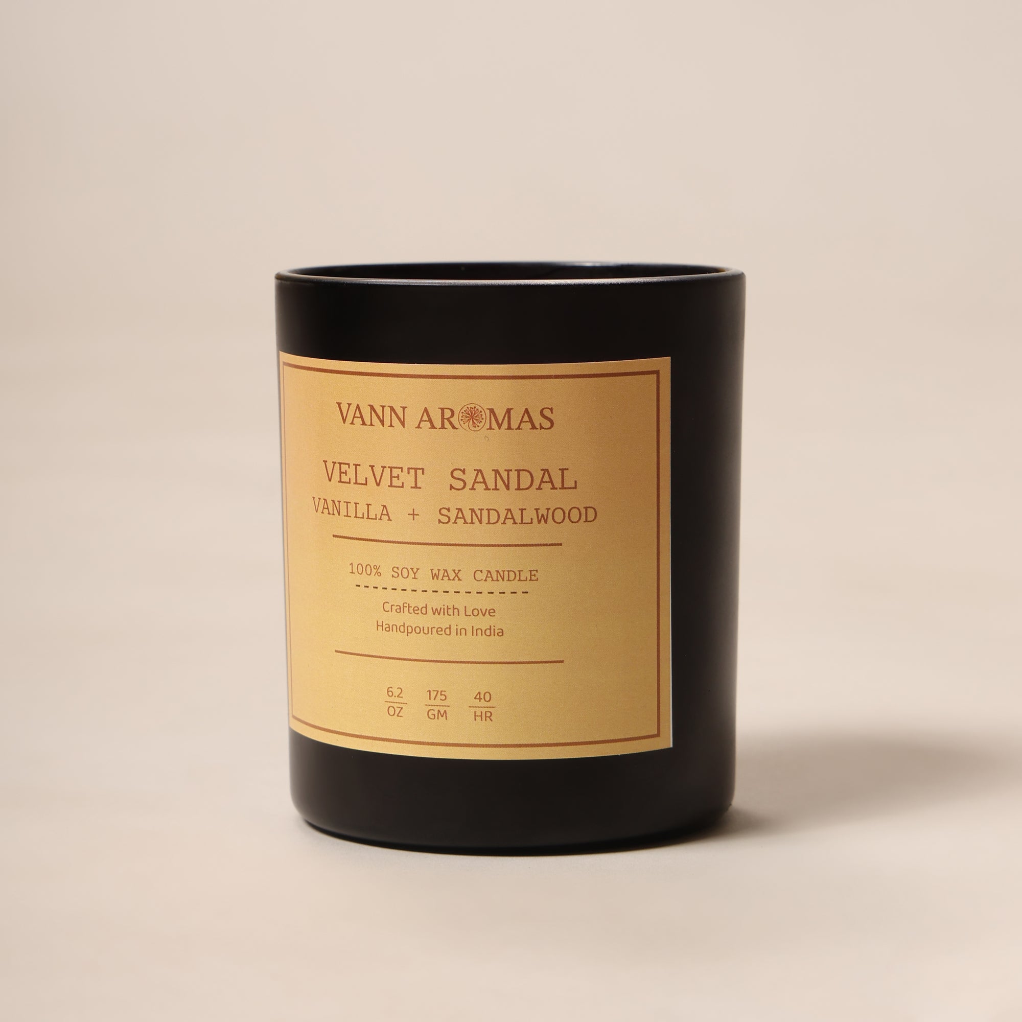 Velvet Sandal – Vanilla + Sandalwood, Black Jar, 175 gm