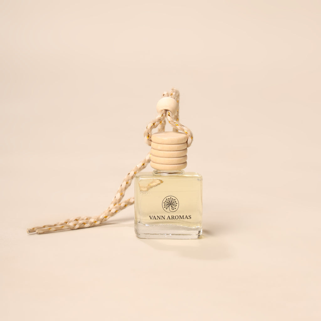 CAR PERFUME HANGING POD 10ML | VELVET FLUR